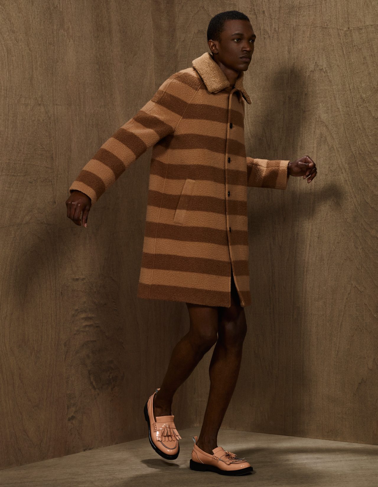 Pantone 17 1145 Autumn Maple Icarius Pantone 17 1145 Autumn Maple Icarius